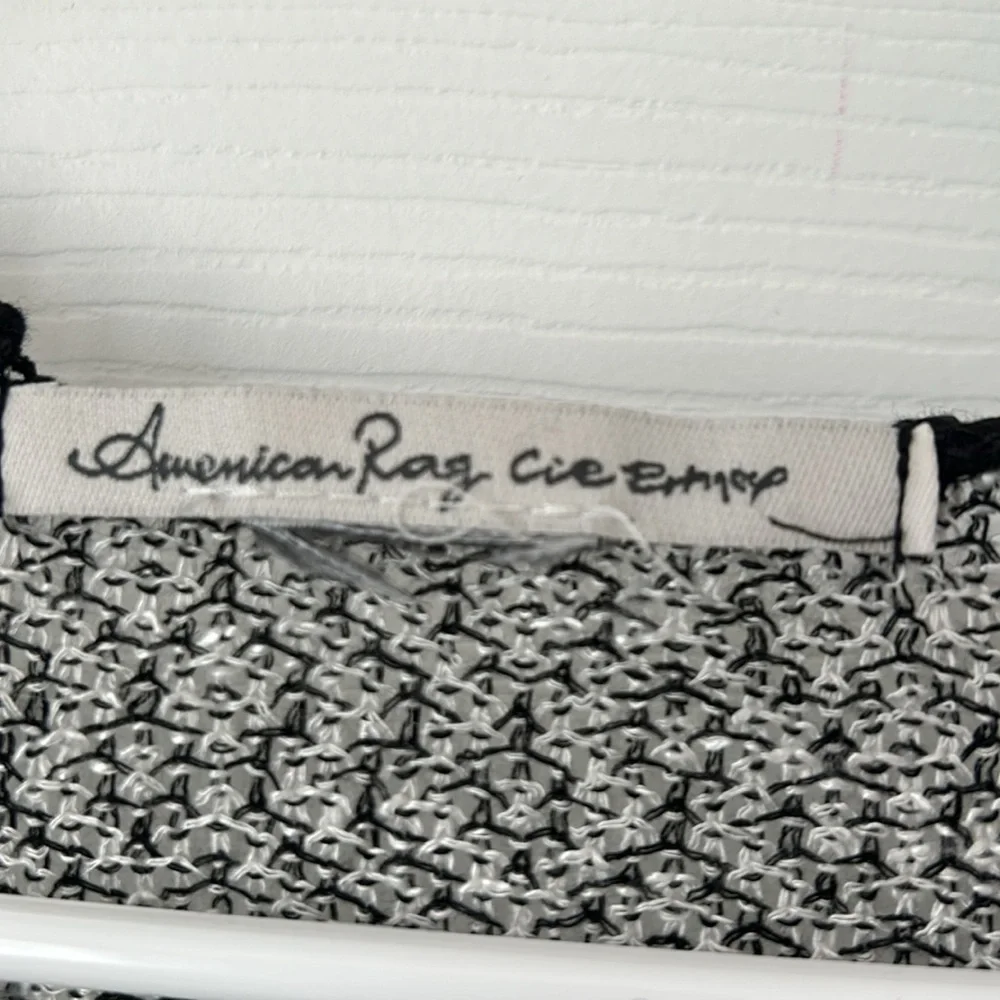 American Rag Topper - Picture 2 of 4